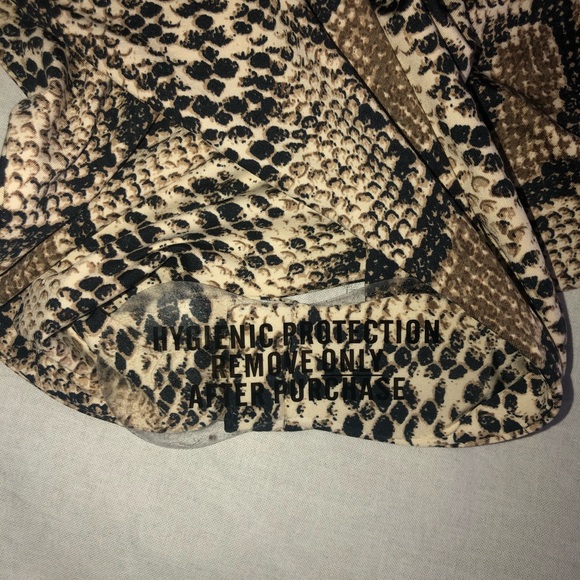 Princess Polly snake print bodysuit - Picture 3 of 4